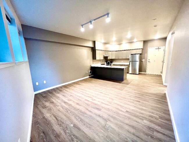 2330 Yakima Ct Unidad A103
