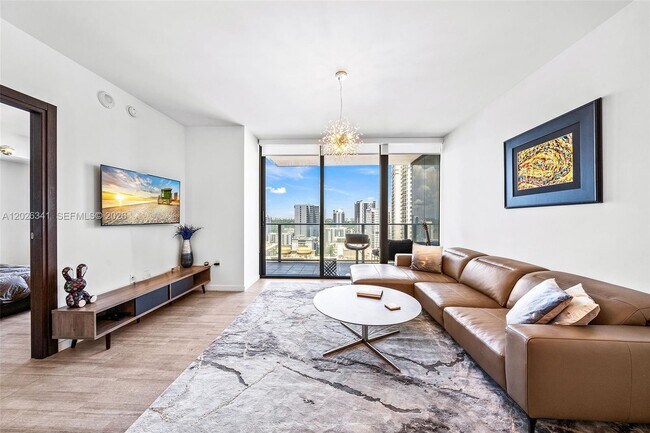 Photo - 1000 Brickell Plaza Unidad 2111