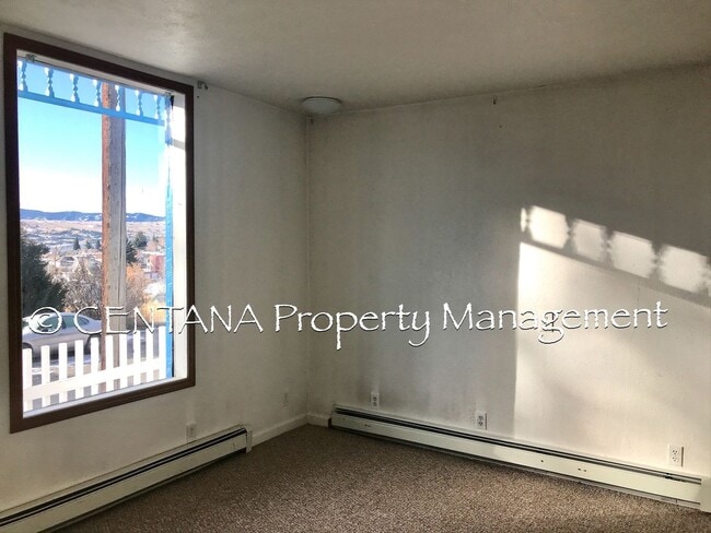 Photo - 2 Bedroom in Uptown!