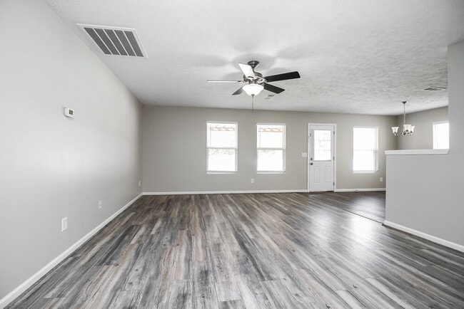 Photo - 813 Creek Oak Dr