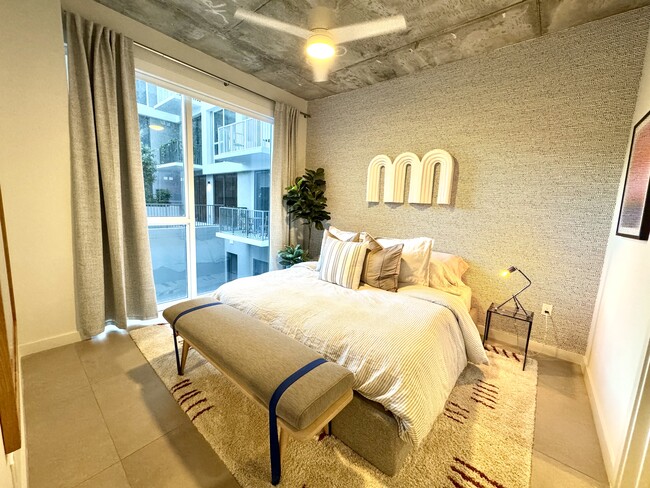 Photo - 1941 NW 3rd Ave Unidad A19