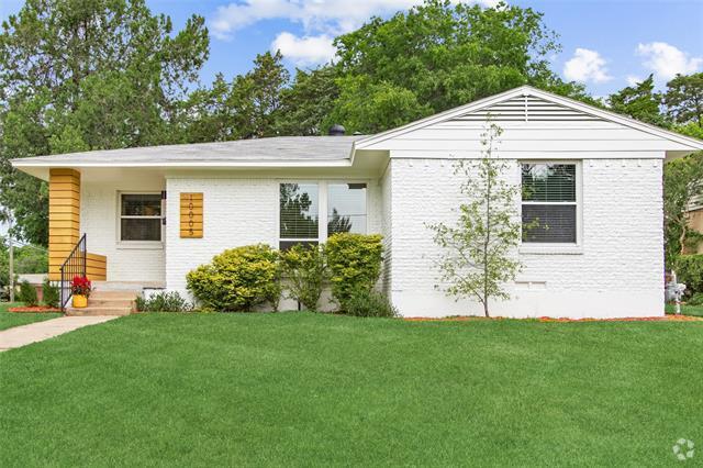 Building Photo - 10005 Newcombe Dr Rental