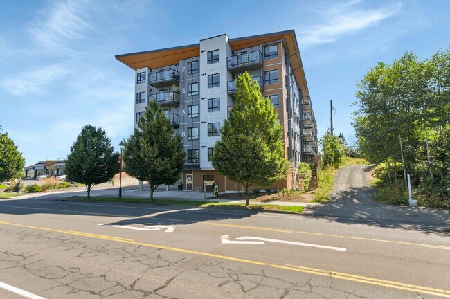 Photo - Southpoint Apartments