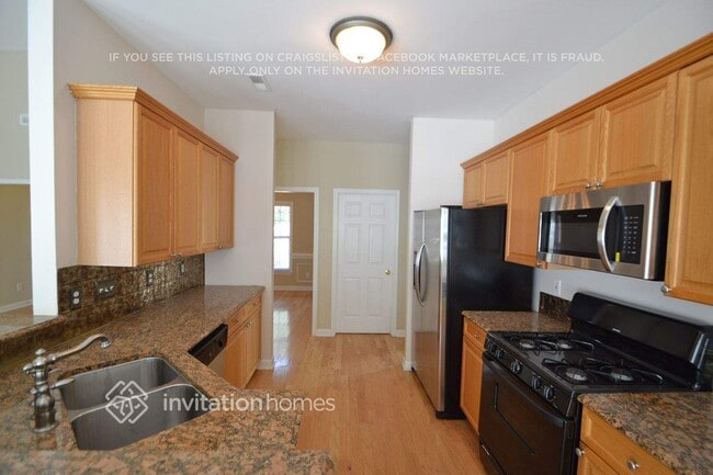 Photo - 8104 Suttonview Dr