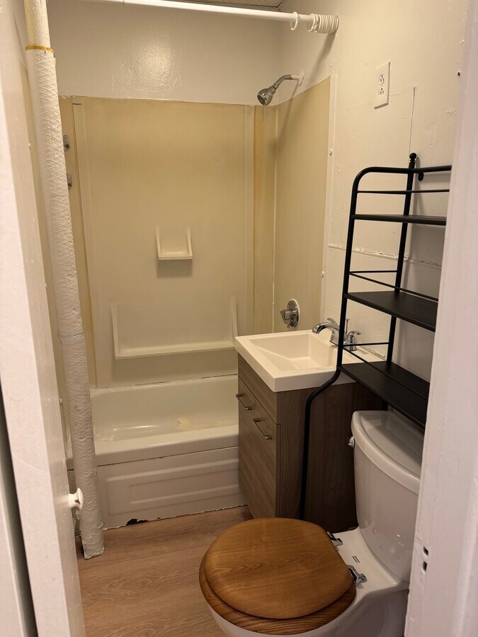Photo - 37 Anderson St Unit 5