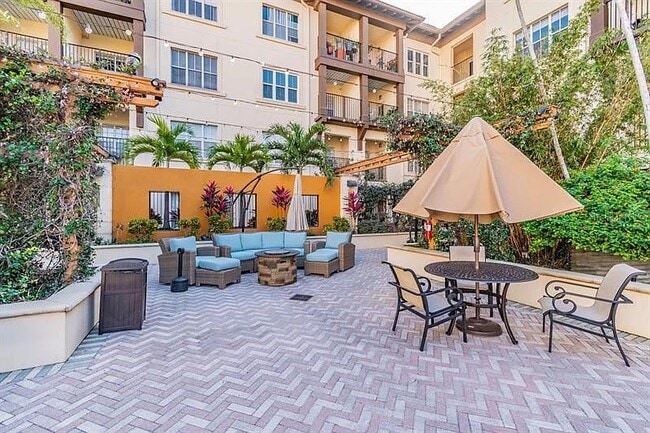 Leisure Area - 200 4th Ave S Unit 227