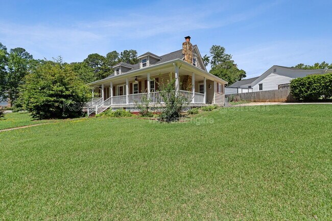 Photo - 255 Silver Maple Rd