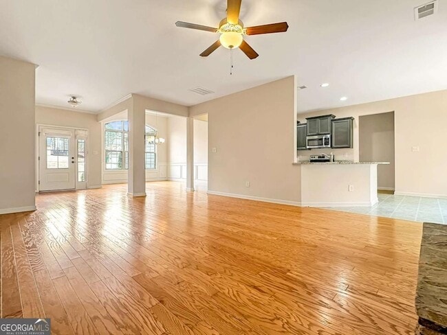 Photo - 263 Forrest Dr