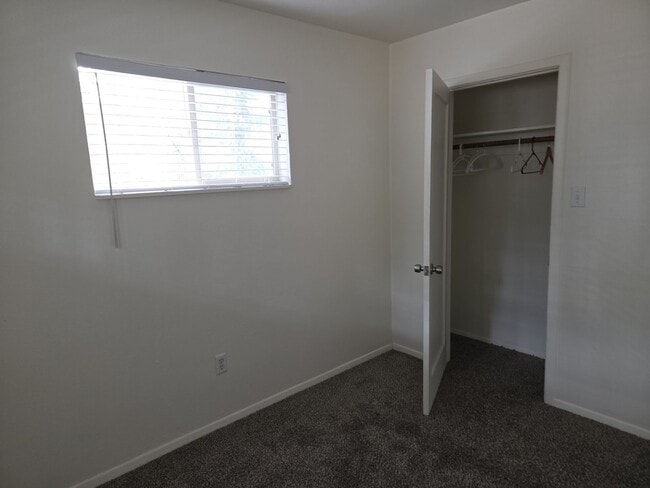 Photo - LO808-Sarver Unit 1