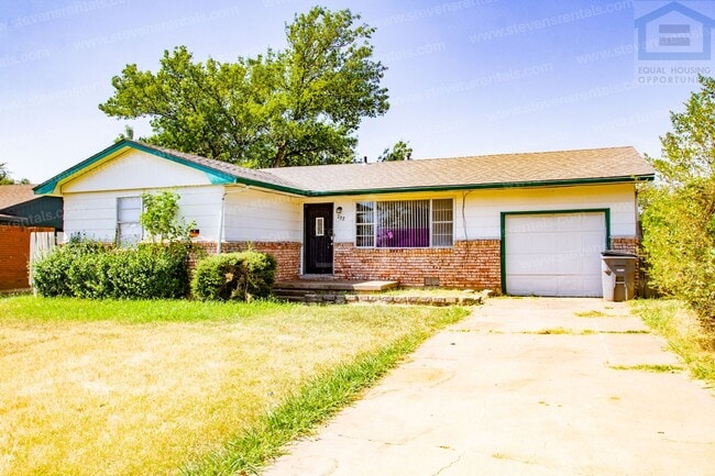 707 SW 49th St