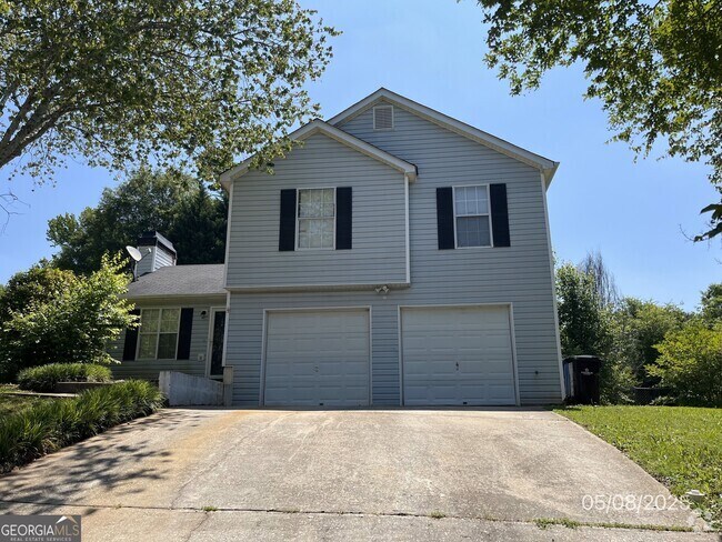 Building Photo - 260 Village Dr Rental