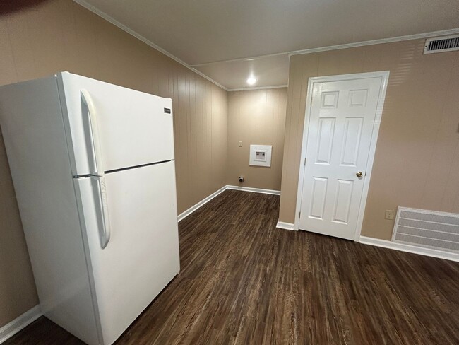 Photo - Washington Square Apartments #21 Unidad 021