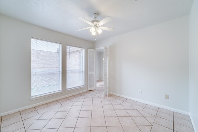 Photo - 15114 Forest Lodge Dr