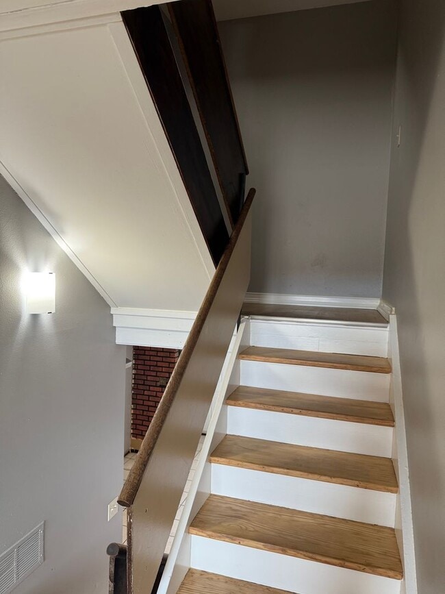 Photo - 3 Bed/1.5 Bath Condo for Rent!!