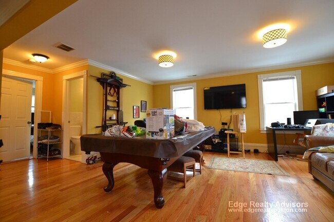 Photo - 69 Capitol St Unidad 2