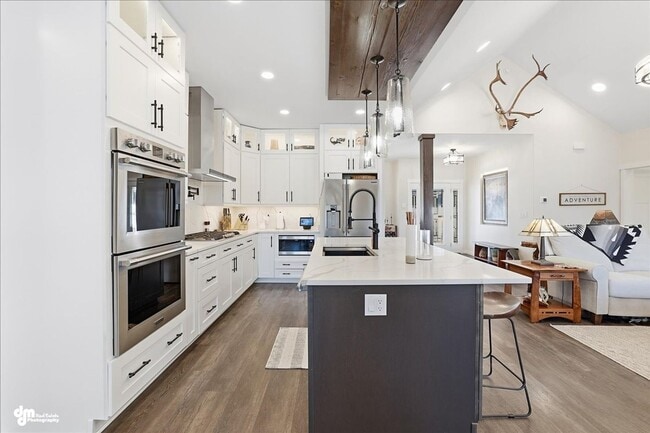 Photo - LONG TERM LUXURY RENTAL