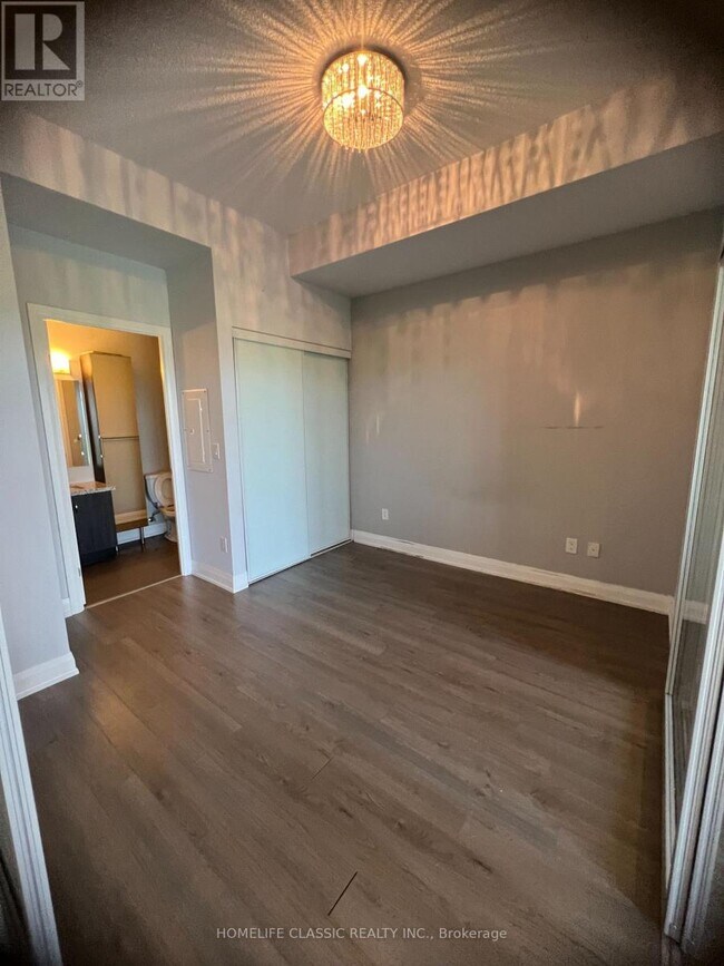 Photo - 8763 Bayview Ave Unit 630