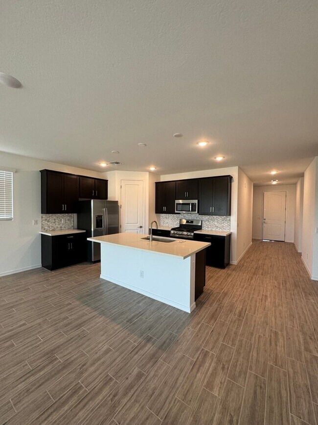 Photo - BRAND NEW HOME IN ALORAVITA IN PEORIA