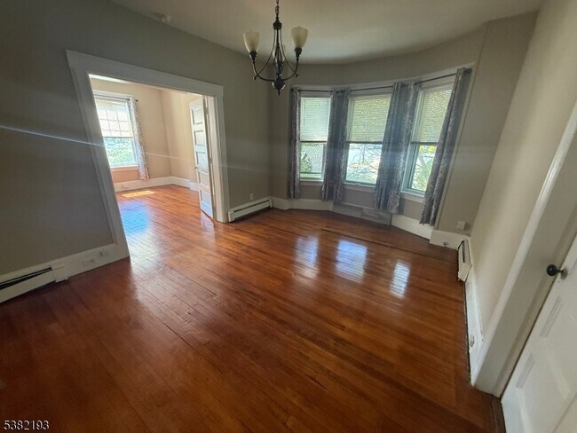 Photo - 644 Oradell Ave