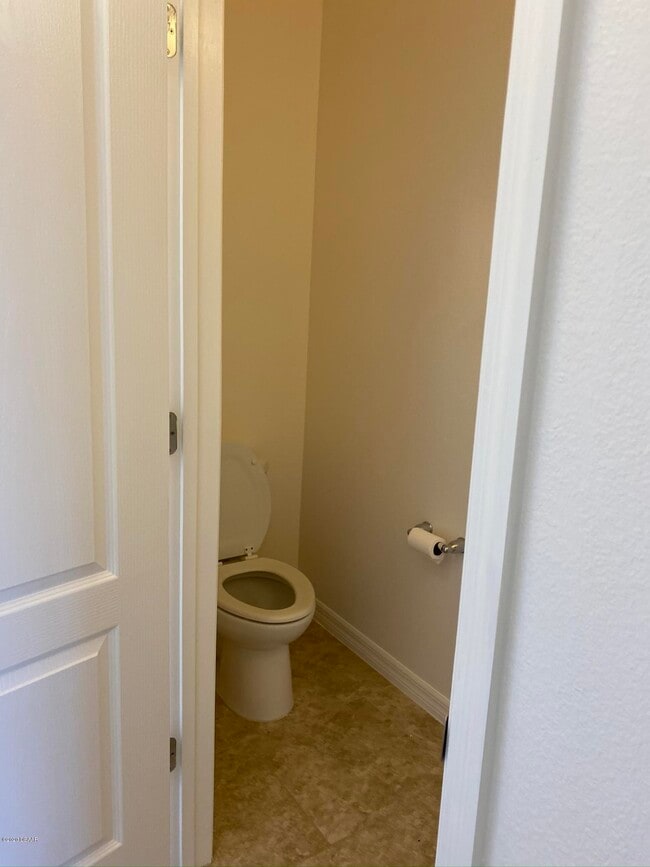 Photo - 202 Wentworth Grande Dr