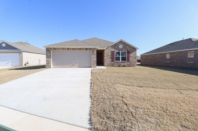 Building Photo - New Build 3 Bedroom Home Available For Immediate Move In!! Robninson Ranch