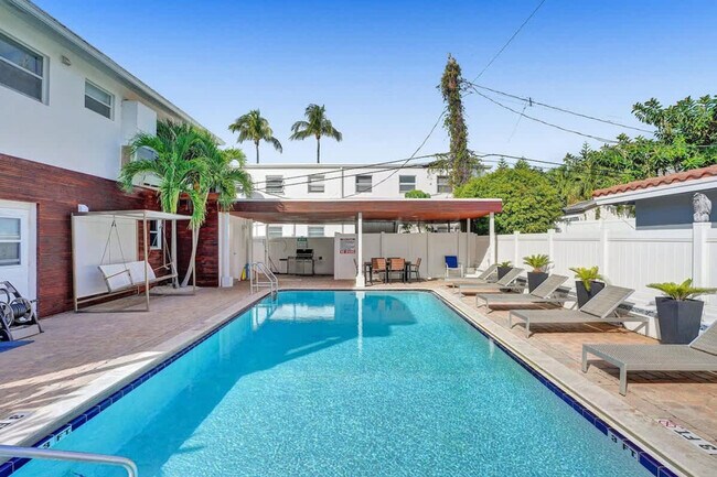 Photo - 3215 NE 7th St Unidad SI FL2-ID1504121P