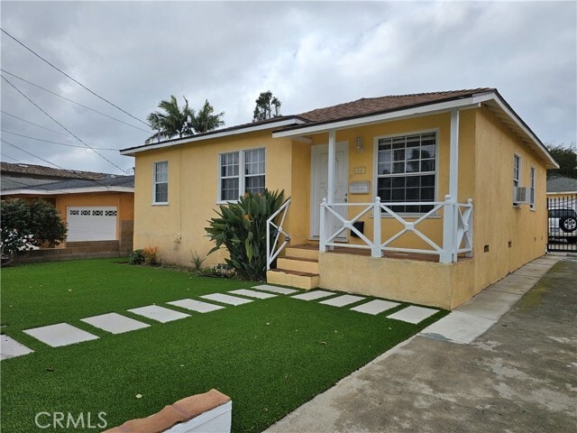 Photo - 313 S Aviation Blvd