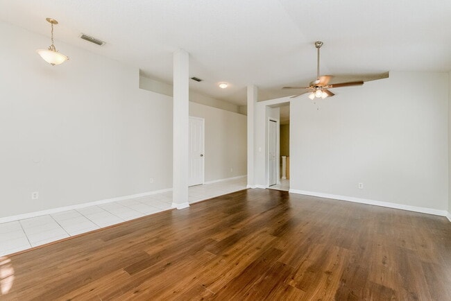 Photo - 1505 Scotch Pine Dr