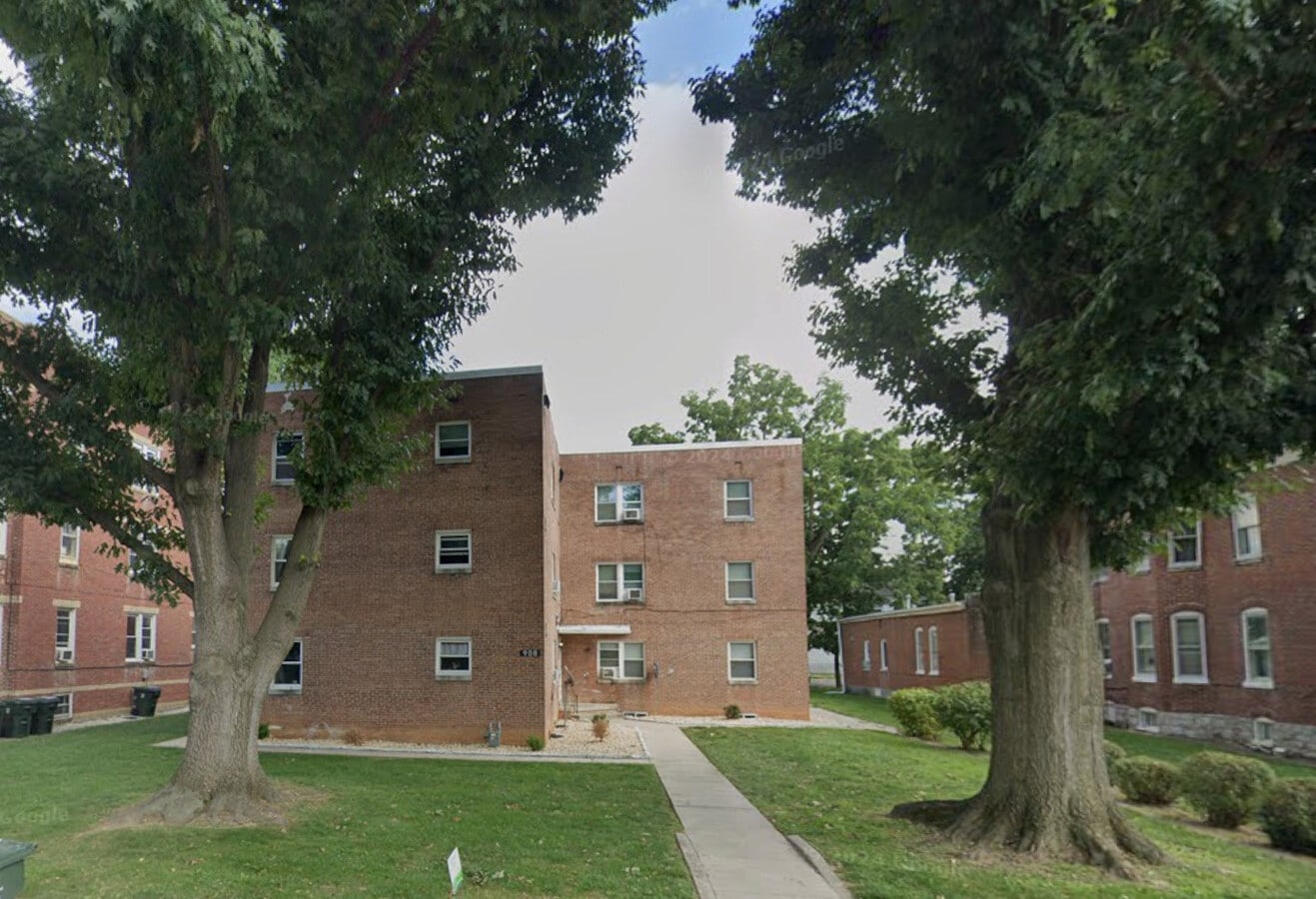 Photo - 908 Hamilton Blvd