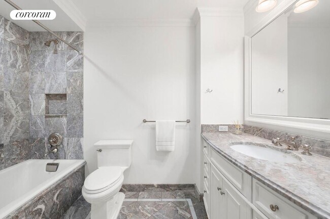 Photo - 502 Park Ave