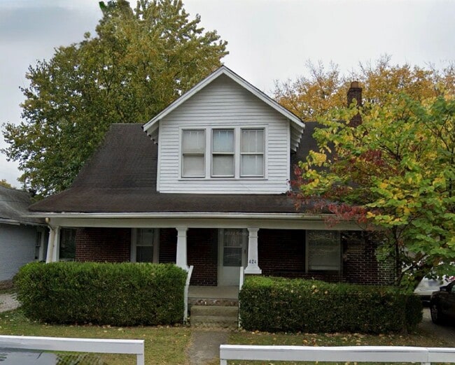 Building Photo - 424 Oldham Ave Rental