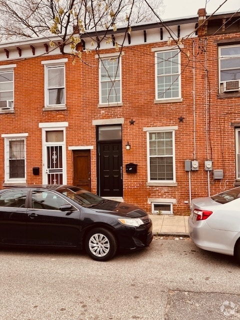 Building Photo - 344 N Sloan St Rental