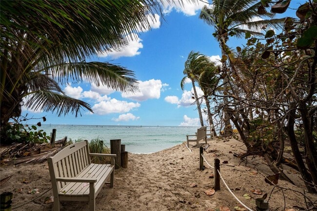 Photo - 3421 Norfolk St