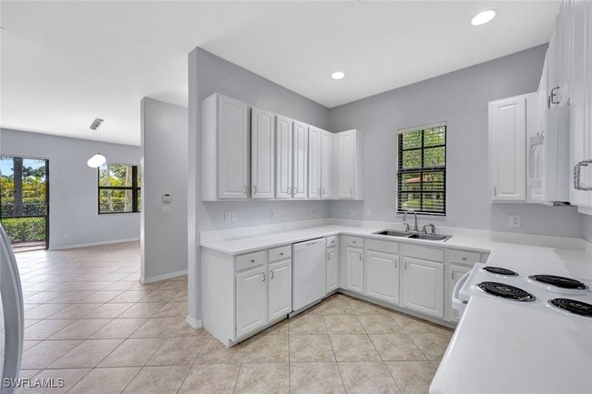 Photo - 1126 Medan Ct N