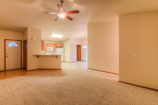 Photo - 1004 S 90th Ave Unidad 1004 S 90th #2