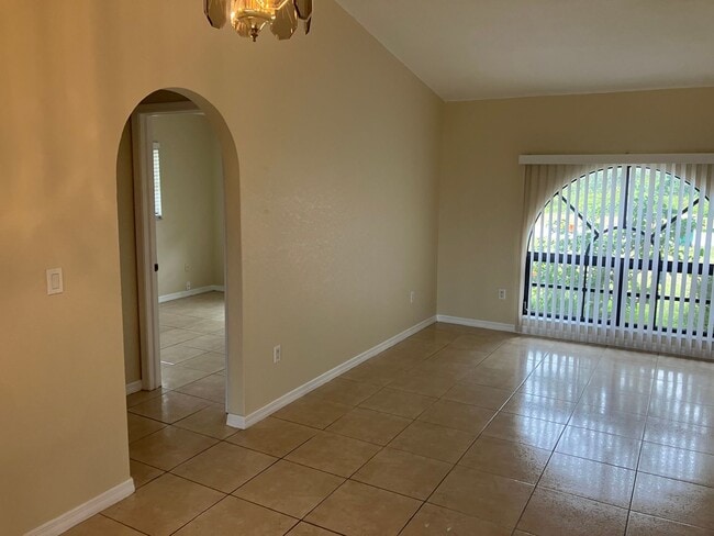 Photo - 3/2/2 in Deep Creek