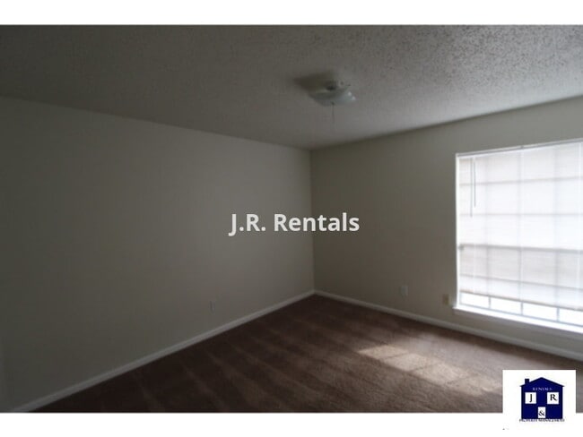 Photo - 4503 Mountain View Dr