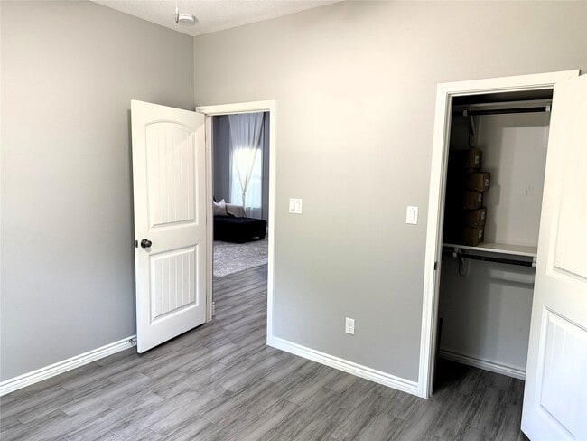 Photo - 162 County Rd 2221