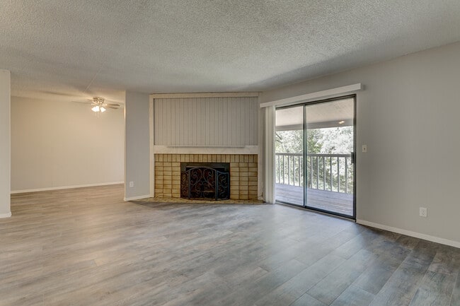 Photo - 1140 Holli Springs Ln Unit D