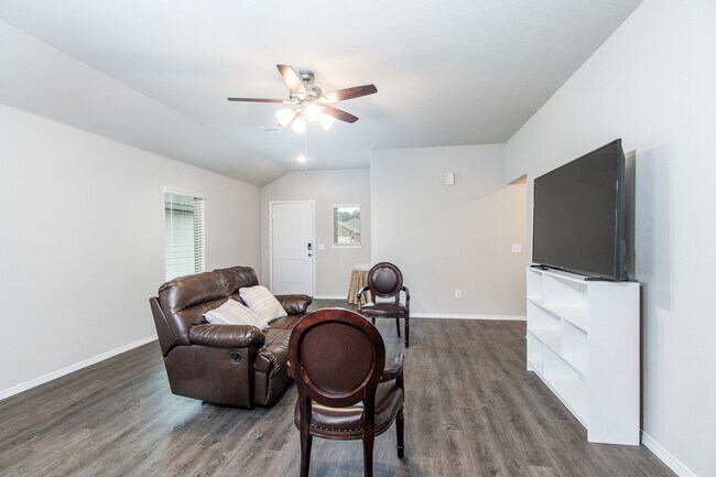 Photo - 11599 Lazy Oak Crk Dr