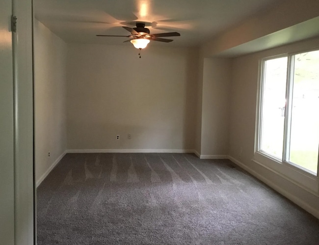 Photo - 3312 York Dr