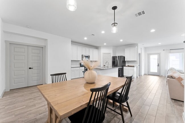 Photo - 13220 Lago Acero