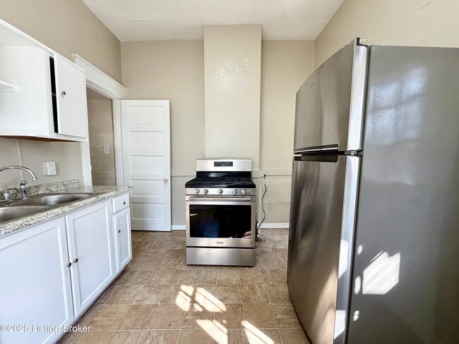 Photo - 1115 S 32nd St