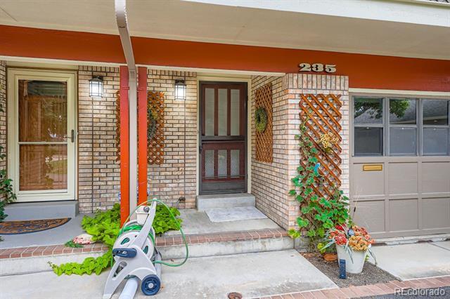 Photo - 235 S Monaco St Pkwy