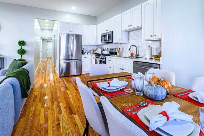 Photo - 30 Chestnut Ave Unit 3