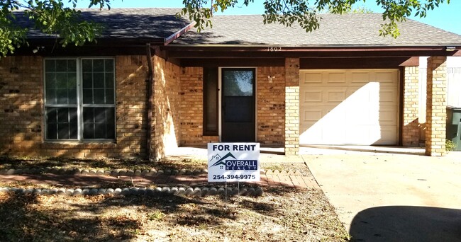 Photo - 1802 Iris Cir Townhome