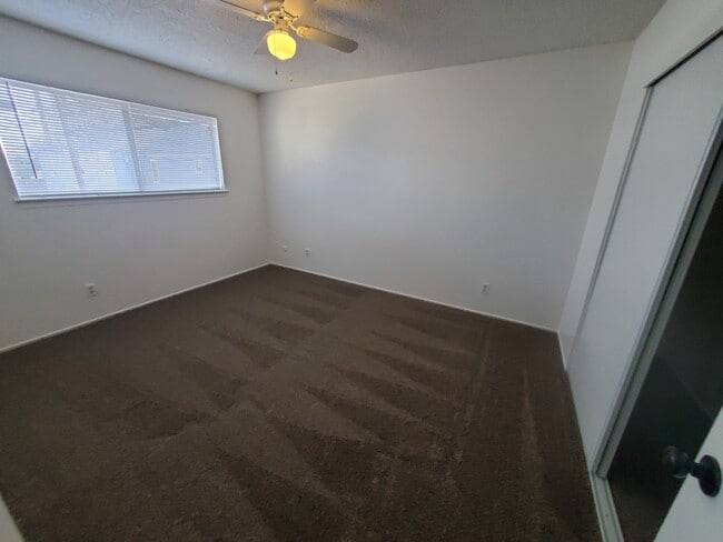 Habitación - The Cove Apartments