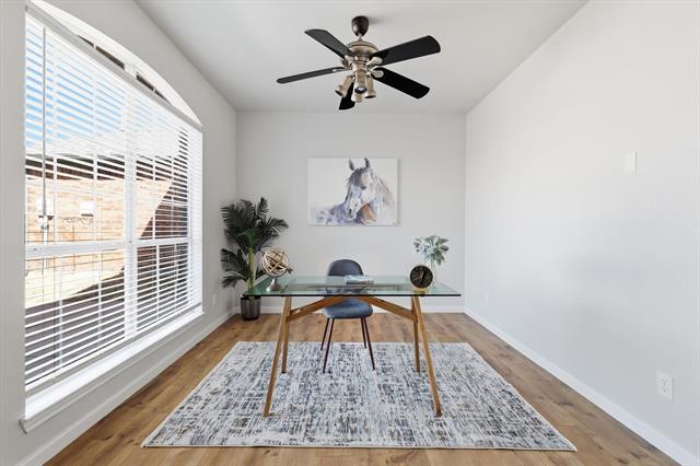 Photo - 4704 Ericksen Dr