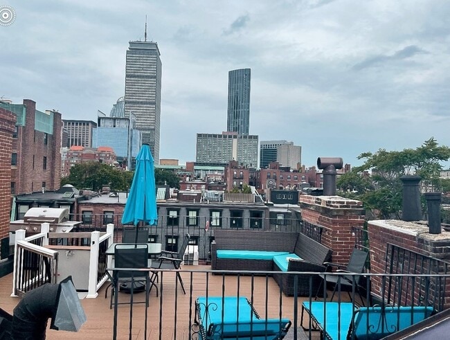Building Photo - 456 Beacon St Unit 10 Rental