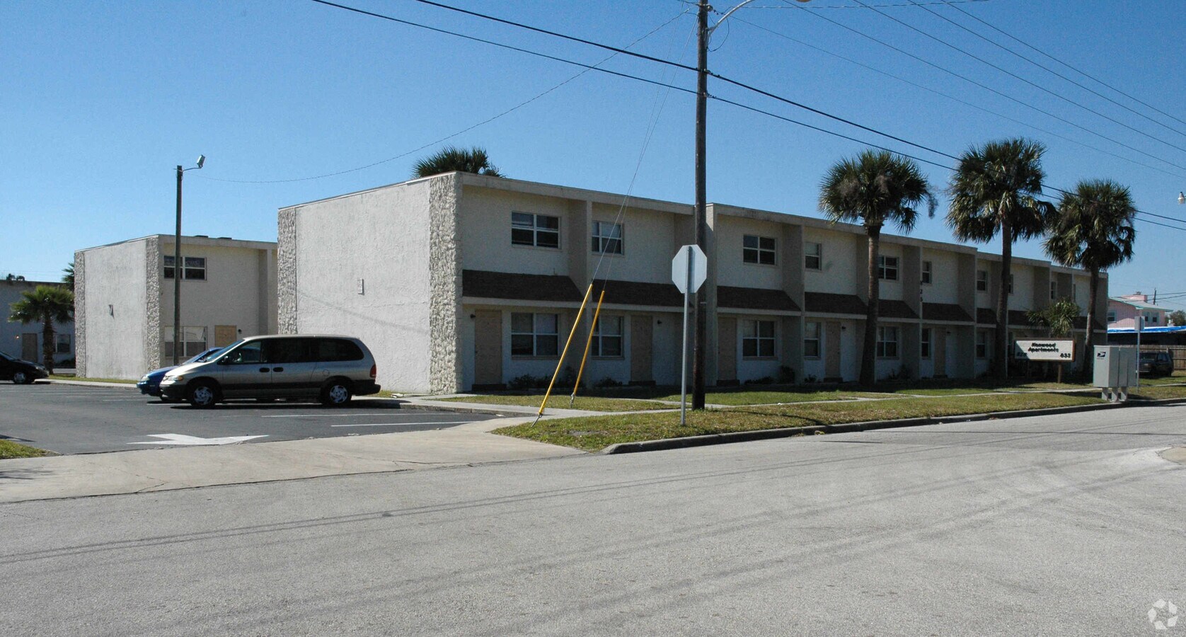 Kenwood Apartments - Jasmine Cove Townhomes